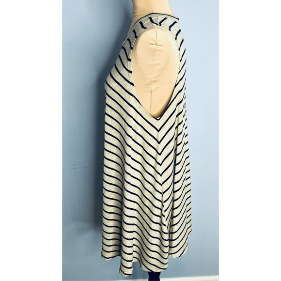 Tobi Women’s Small Black Cream Striped Sleeveless Tank Top Dress - Picture 3 of 6